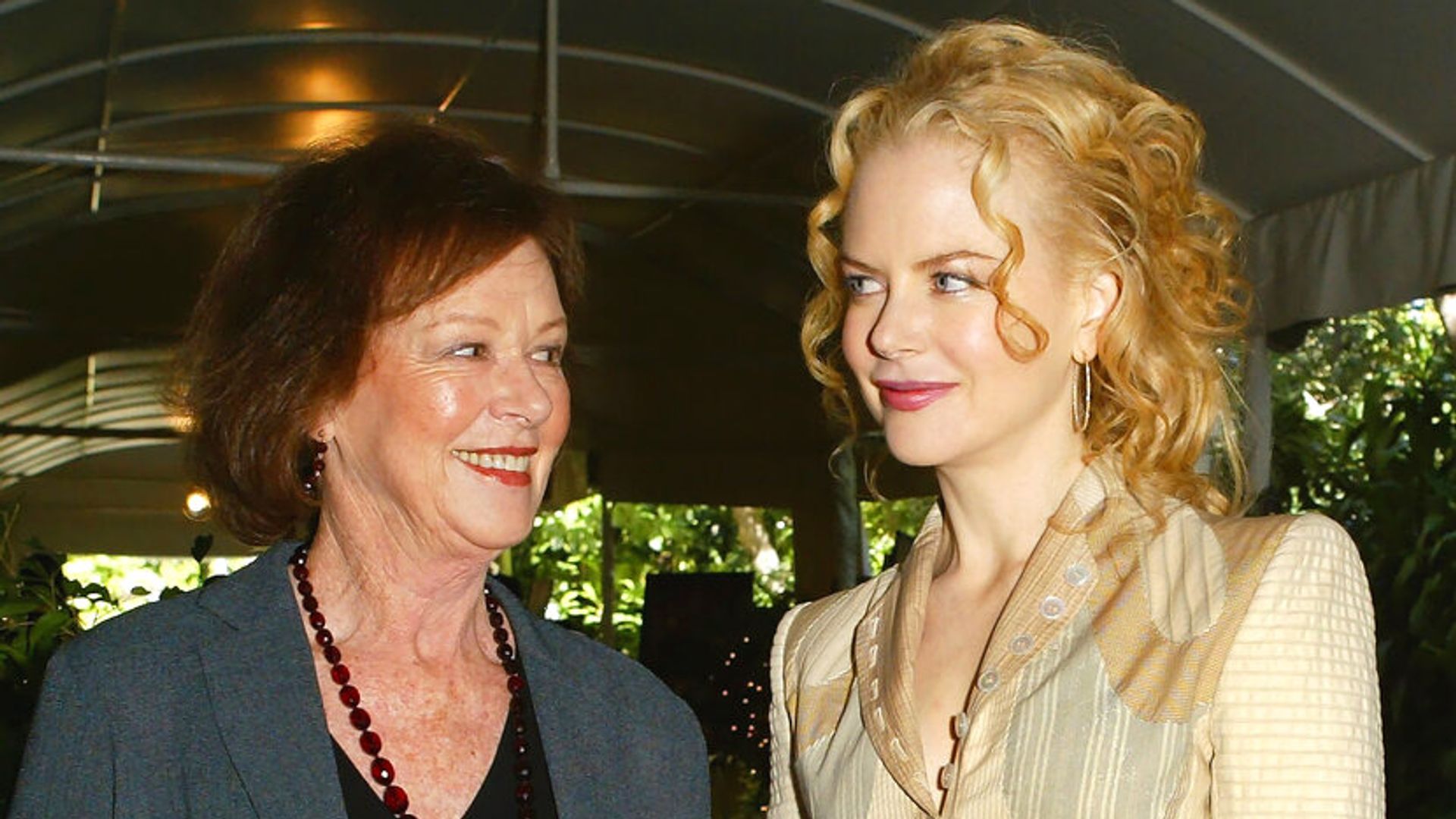 ‘I have to go to my family’: Nicole Kidman unable to receive award after mother dies