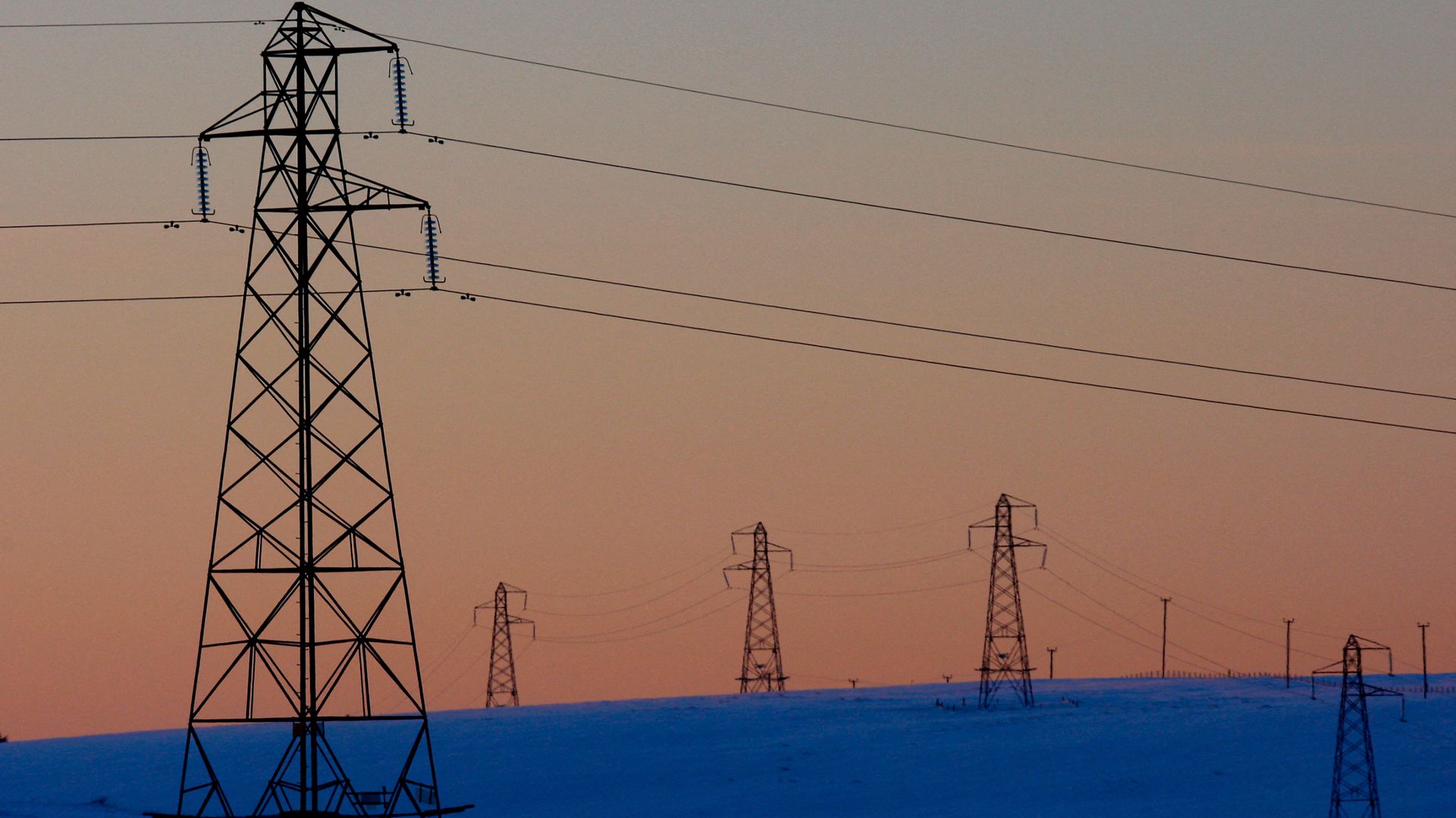 Government ‘will not carpet countryside with windfarms and pylons’