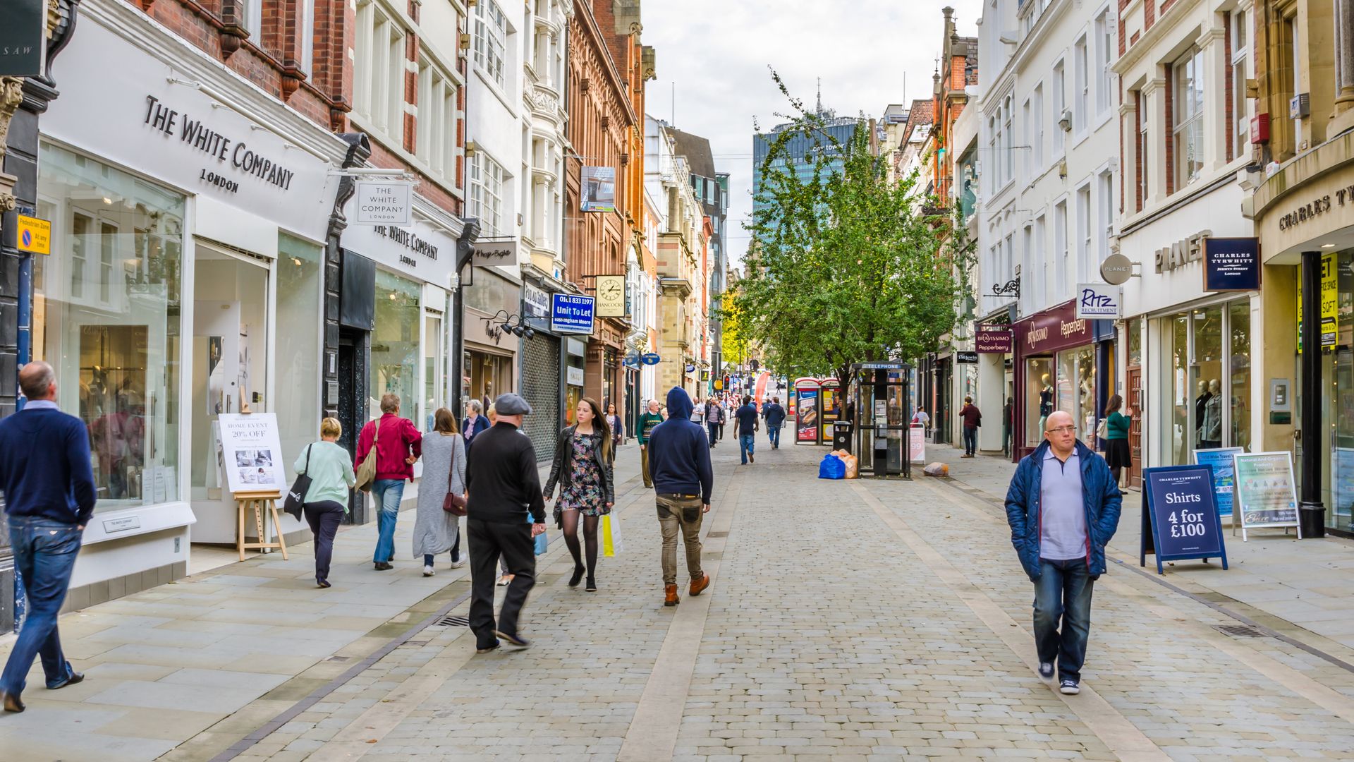 Consumer confidence slumps following warnings of ‘tough choices’ in budget ahead