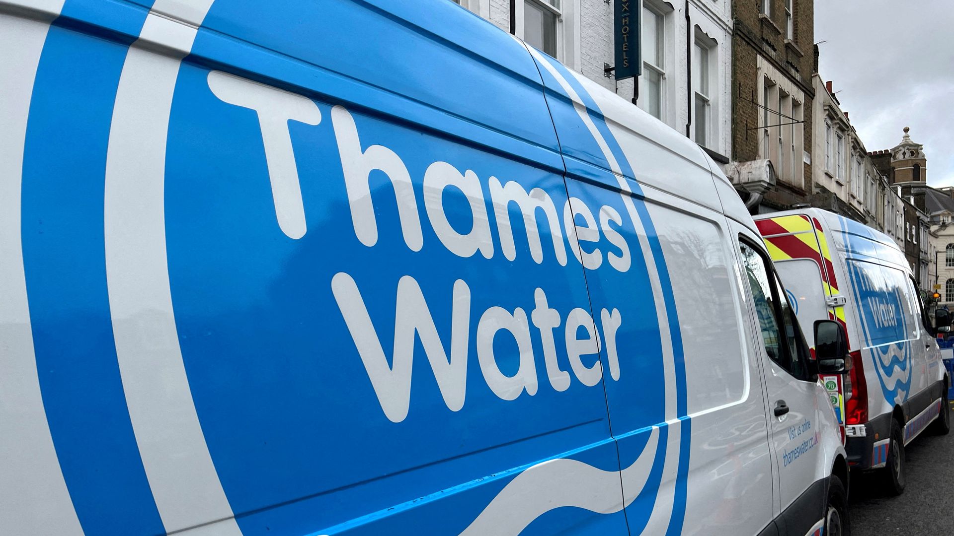 Carlyle joins list of possible Thames Water rescue backers