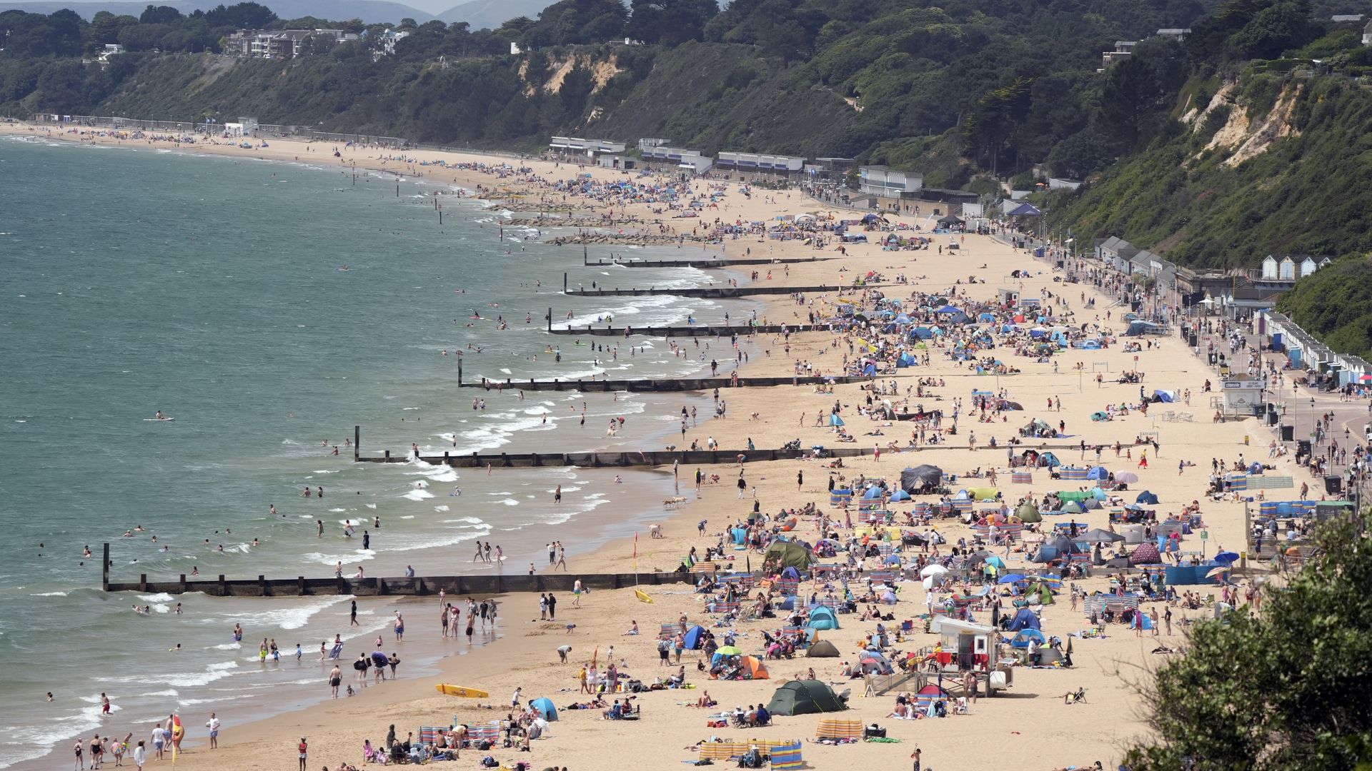 UK ‘to be hotter than Barbados’ with temperatures set to hit a record-breaking 34C